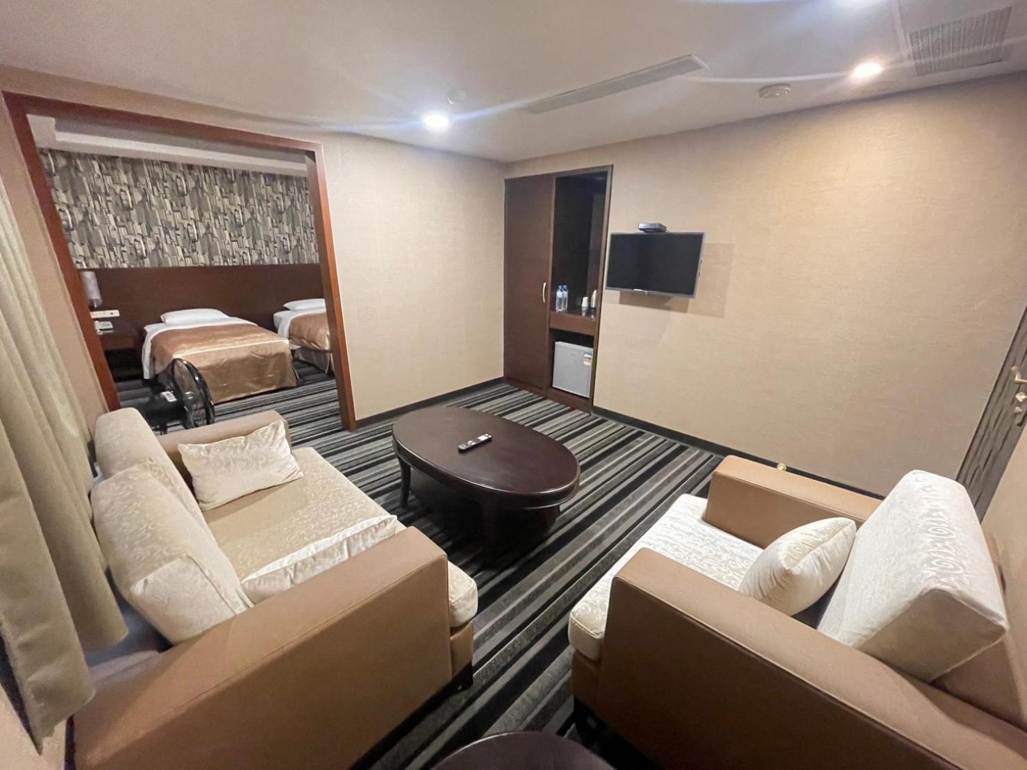 Metropolis Hotel Taoyuan Luaran gambar